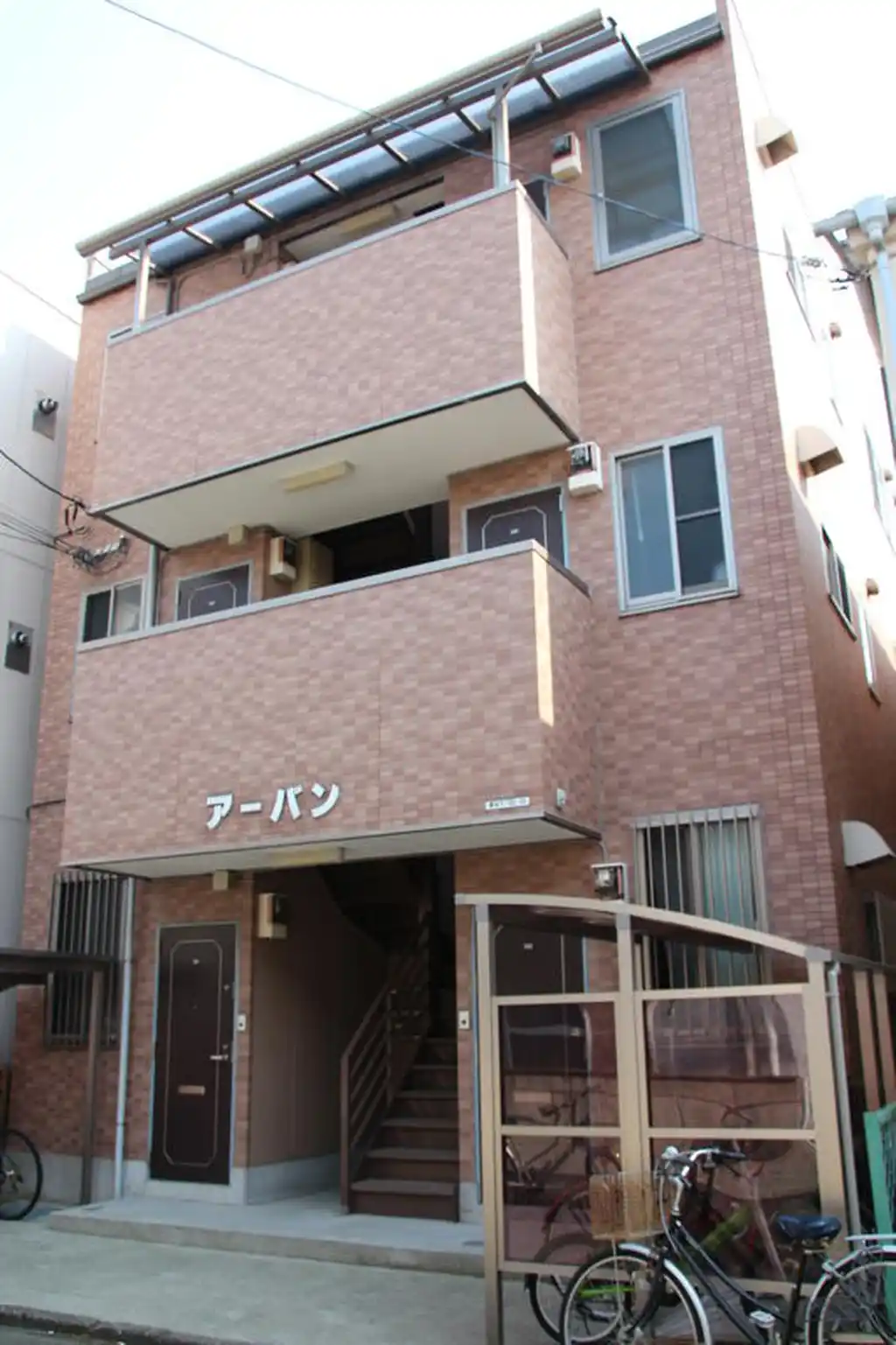 アーバン 外観
